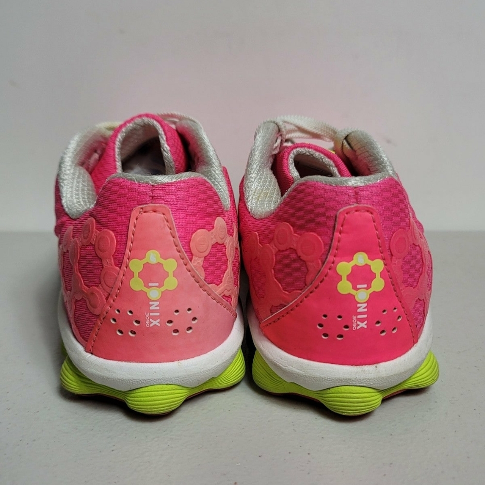 New Balance Minimus REVLite Woman's Sneakers Sz 6B - Picture 5 of 8